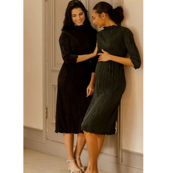 Forest Green Stretch Pleated Midi Mock-Neck & Self-tie belt (Size US 2-8) - Picture 2 of 9